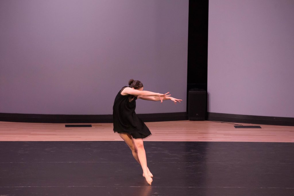 Solo Contemporary dancer